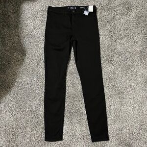 Hollister High-Rise Jean Leggings, Black, Women's size 11L, NWT